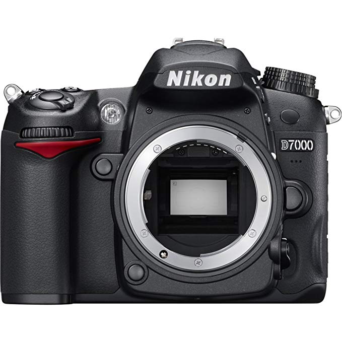 Nikon D7000 DSLR (Body Only)