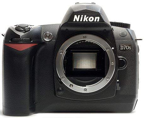 Nikon D70S 6.1MP Digital SLR Camera (Body Only)